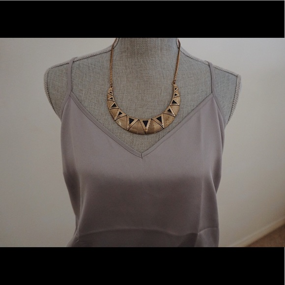 🆕 Forever 21 Silk Top - Picture 3 of 6